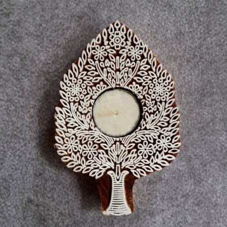 Handcrafted Wooden Tree T Light Decor Piece